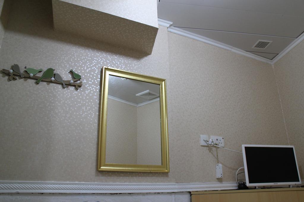 Orchid Inn Hong Kong Bagian luar foto